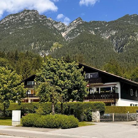 Apartament Studio Loisachtal Garmisch-Partenkirchen Zewnętrze zdjęcie