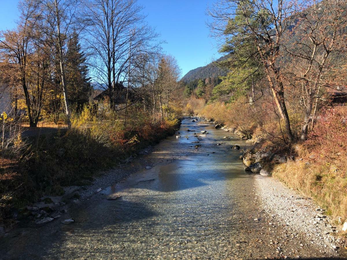 Apartament Studio Loisachtal Garmisch-Partenkirchen Zewnętrze zdjęcie